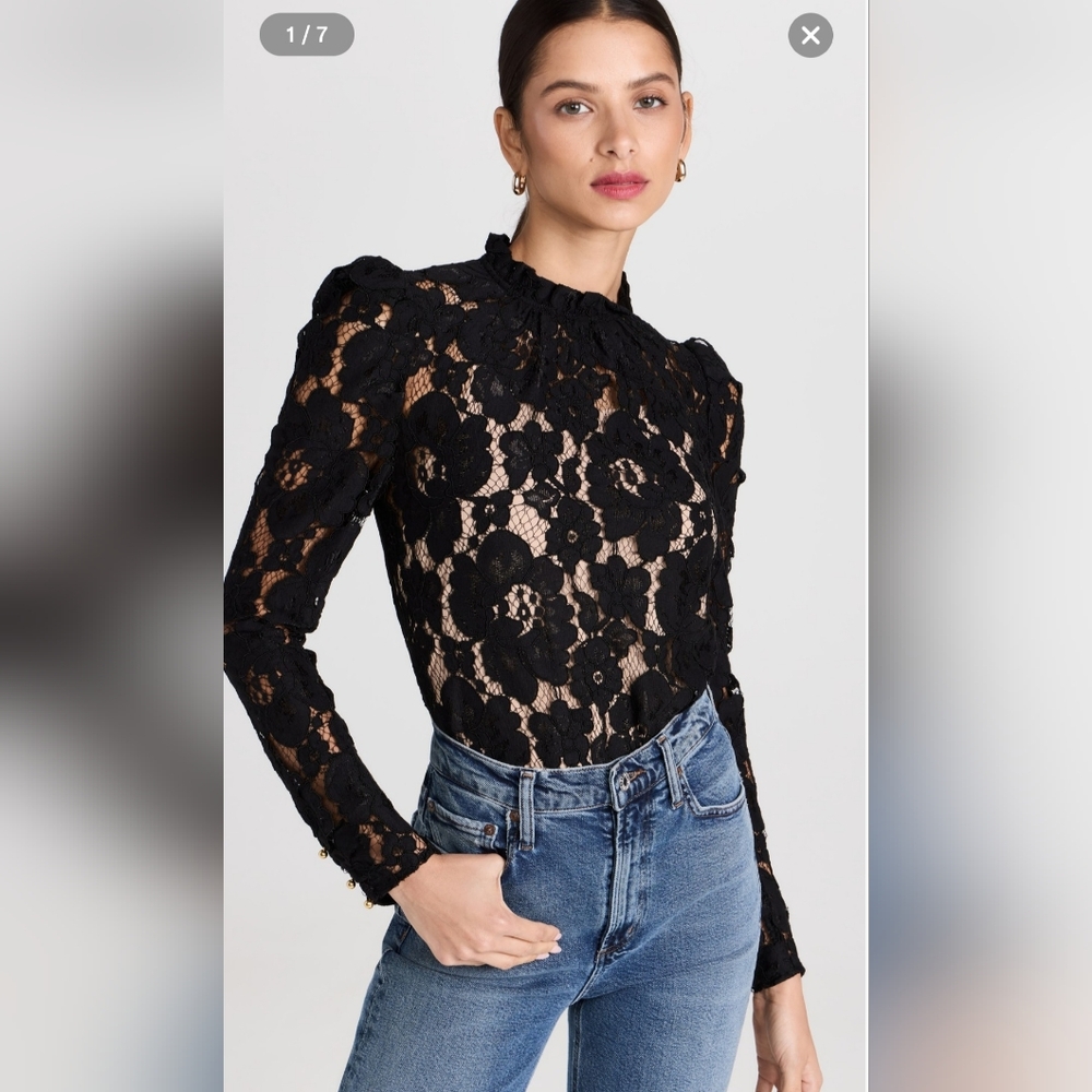 WAYF Puff Sleeve Lace Top